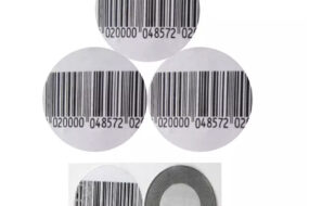 4*4cm barcode eas 8.2mhz retail rf security soft labels sticker